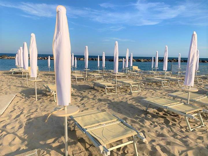 Hotel Paradiso Sanremo Bagian luar foto