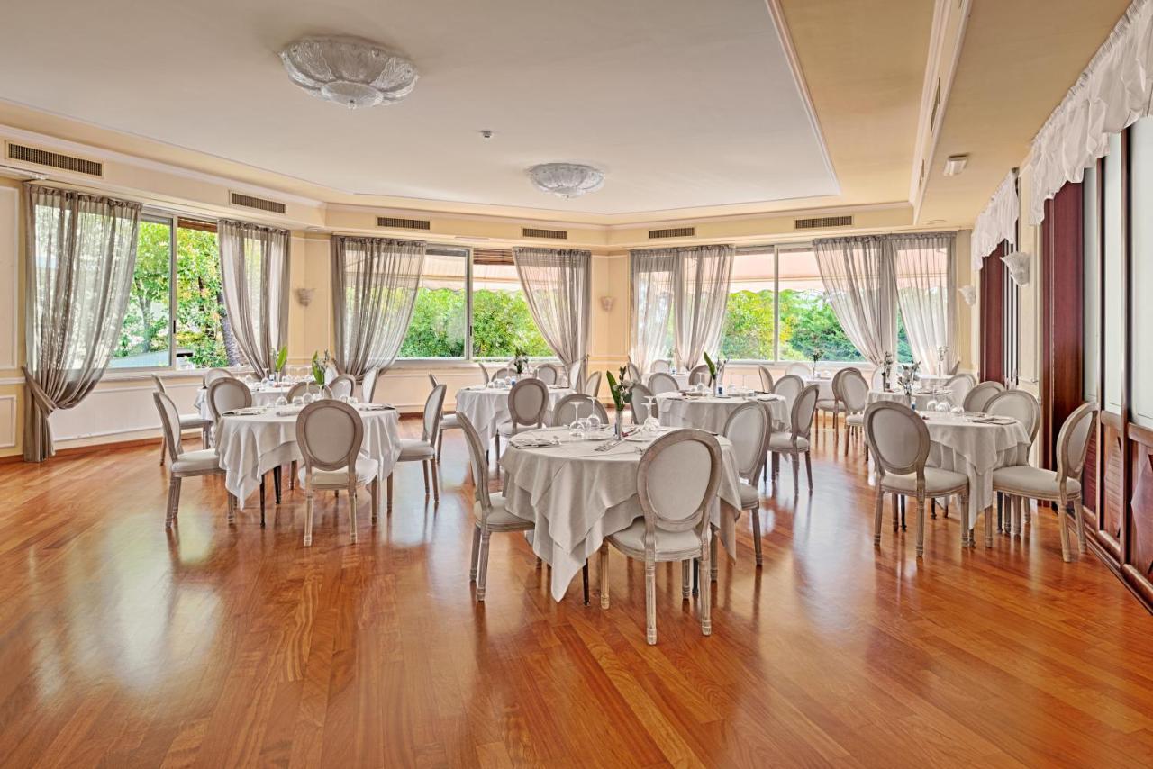 Hotel Paradiso Sanremo Bagian luar foto