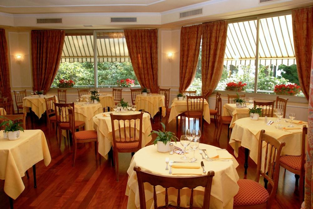 Hotel Paradiso Sanremo Bagian luar foto