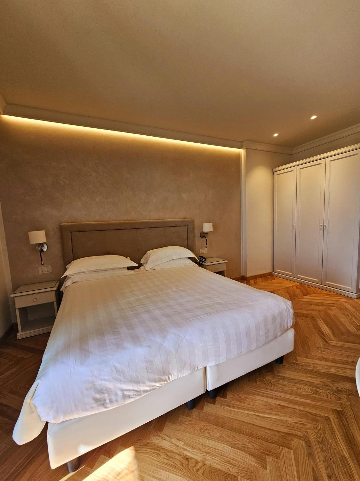 Hotel Paradiso Sanremo Bagian luar foto