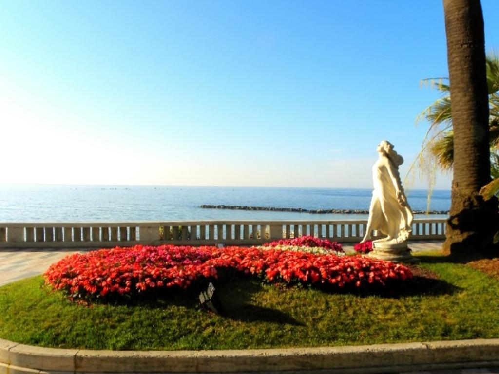 Hotel Paradiso Sanremo Bagian luar foto