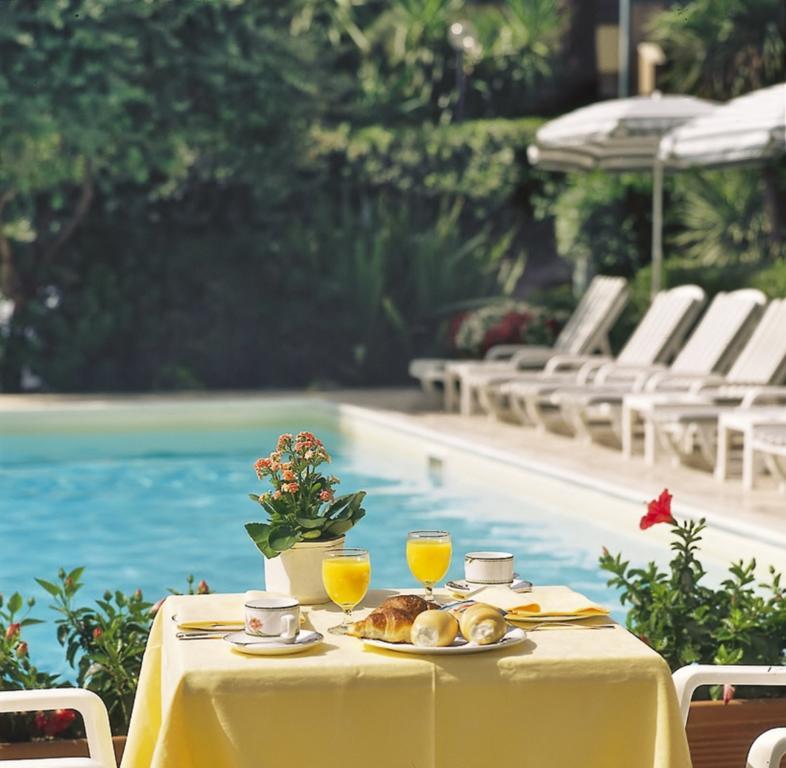 Hotel Paradiso Sanremo Bagian luar foto