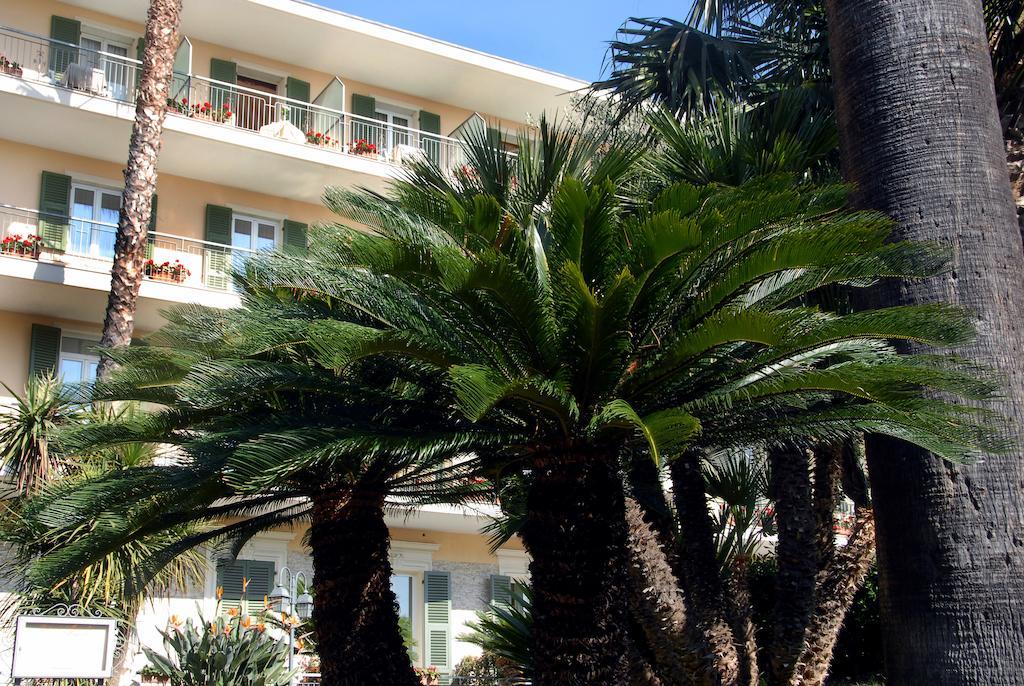 Hotel Paradiso Sanremo Bagian luar foto