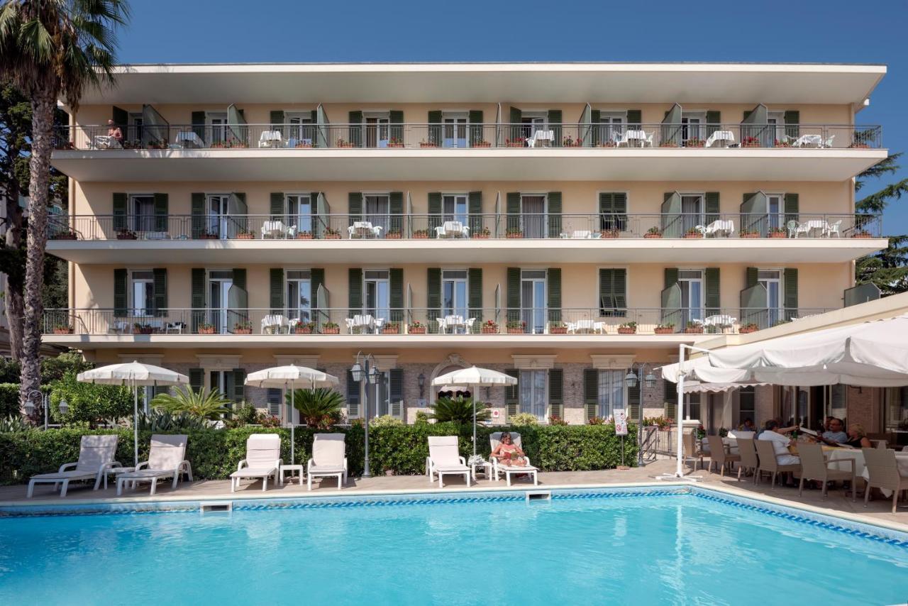 Hotel Paradiso Sanremo Bagian luar foto
